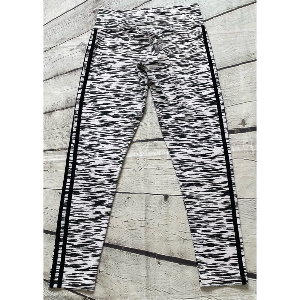 Adidas Performance ESS Tight - Picture 10 of 16